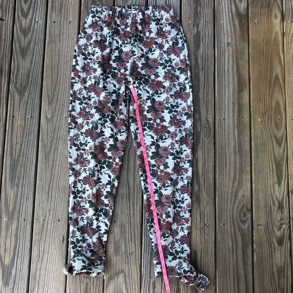 LOVERS + FRIENDS NWT TIE ANKLE SWEATPANT IN RED VICTORIAN FLORAL SZ Small, $178 - Picture 10 of 10